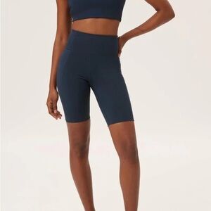 NWT Girlfriend Collective High-Rise Bike Short